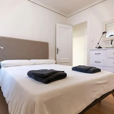 Pesquero - アパート